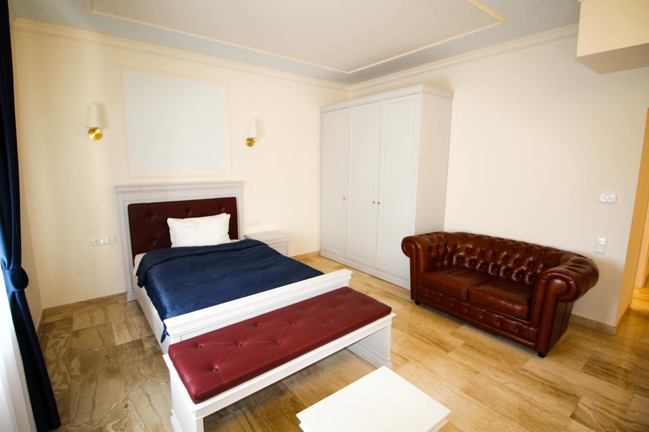 Отель Grand Palladium 4*